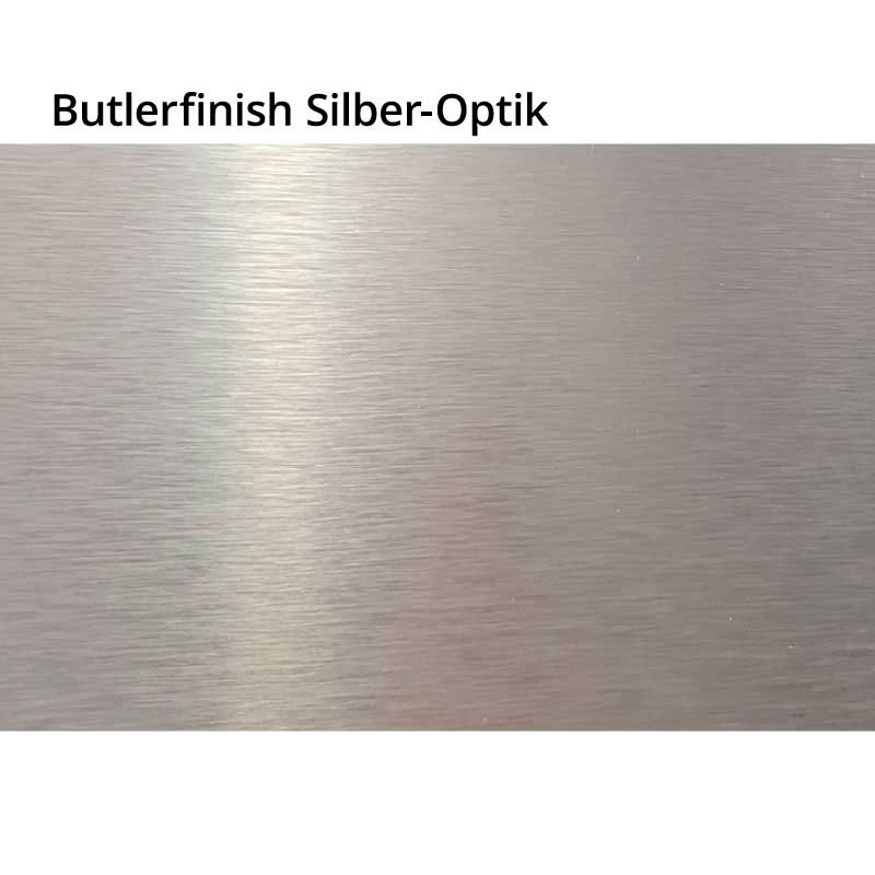 Nahaufnahme einer Metalloberfläche mit Butlerfinish in Silberoptik